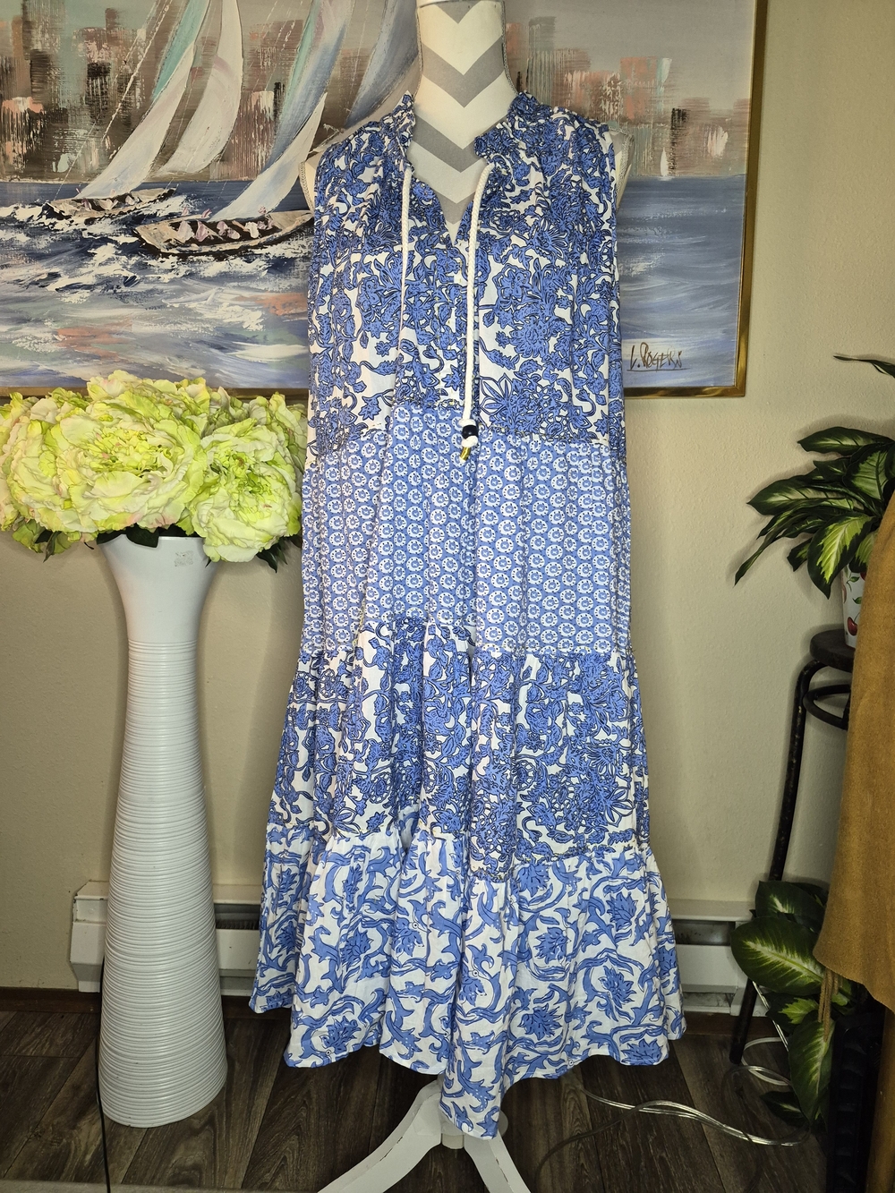 Chelsea & Theodore Blue and White Mixed Print Sleeveless Midi Dress